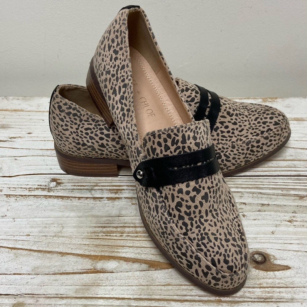 Chase & Chloe Cheetah Print “Kamila” Loafers Size 7